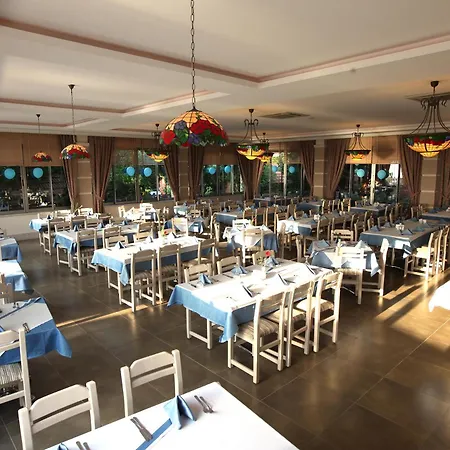 Garden Semesteranläggning (resort) 4*