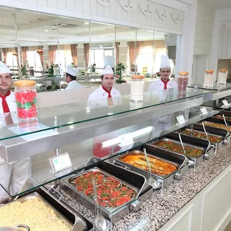 Semesteranläggning (resort) Garden Side