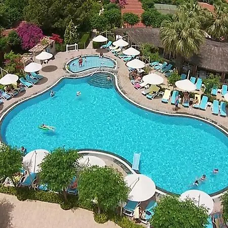 Semesteranläggning (resort) Garden