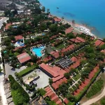 Garden 4*