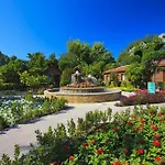 度假村 Garden